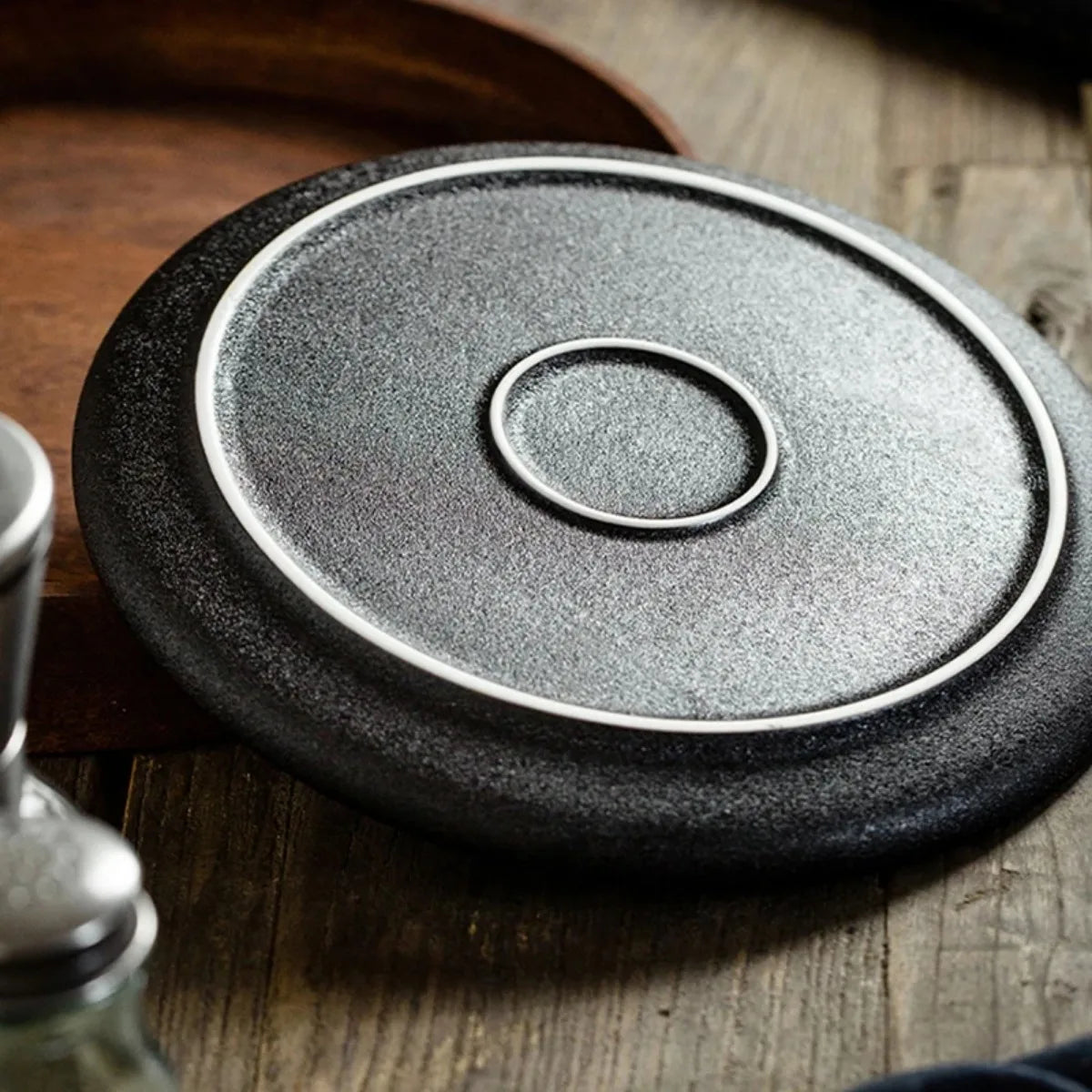 Matte Black Ceramic Plate Set – Minimal Elegance for Every Meal | Your Home™