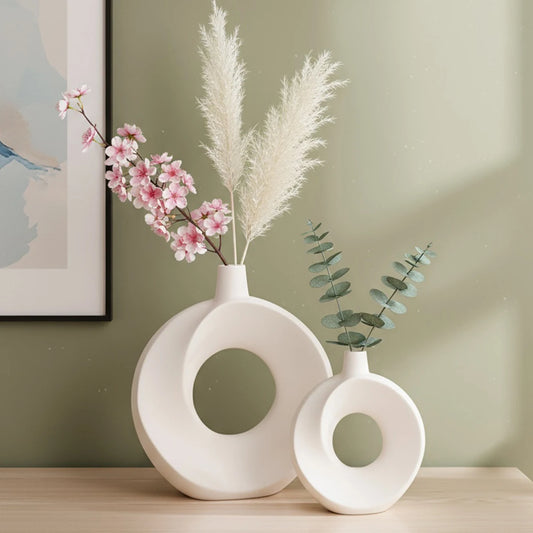 Halo Donut Vase – Minimal Ceramic-Look Resin Vase Your Home™
