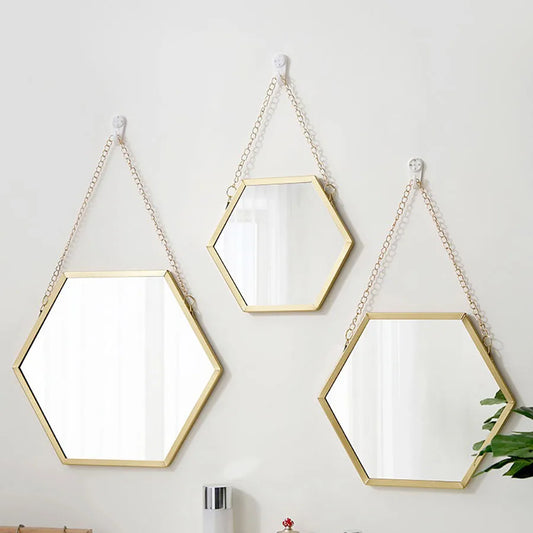 Hexa Mirror – Modern Geometric Wall Design
