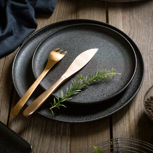Matte Black Ceramic Plate Set – Minimal Elegance for Every Meal | Your Home™