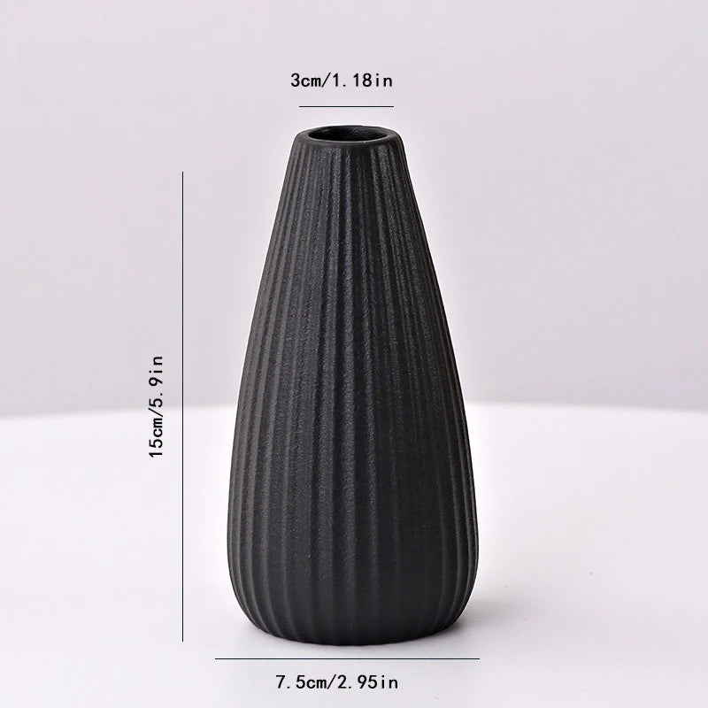 Modern Black Ceramic Vase YOUR HOME™