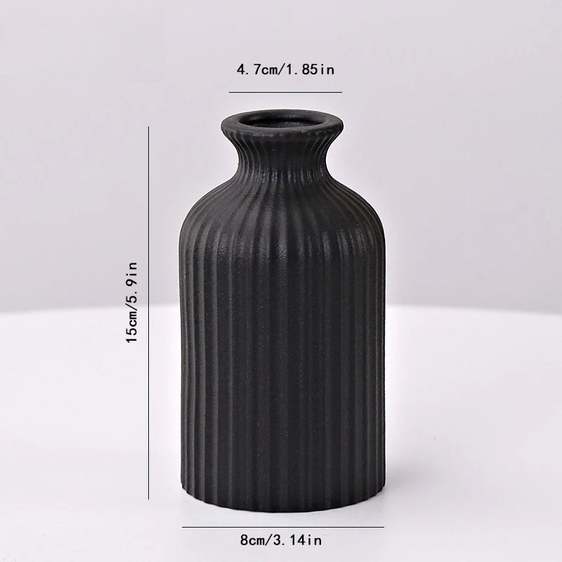 Modern Black Ceramic Vase YOUR HOME™